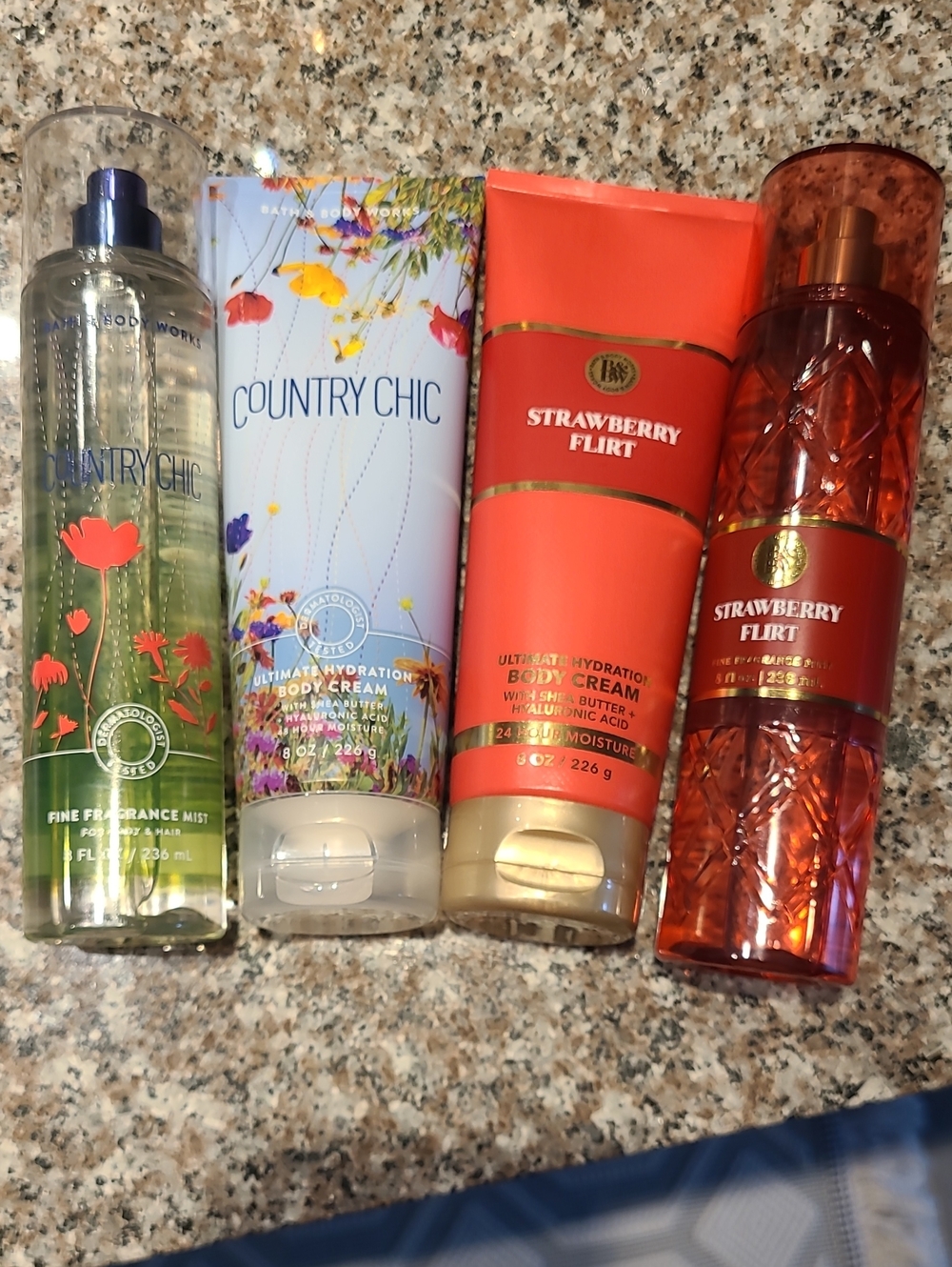 Bath & Body Works Strawberry Flirt & Country Chic